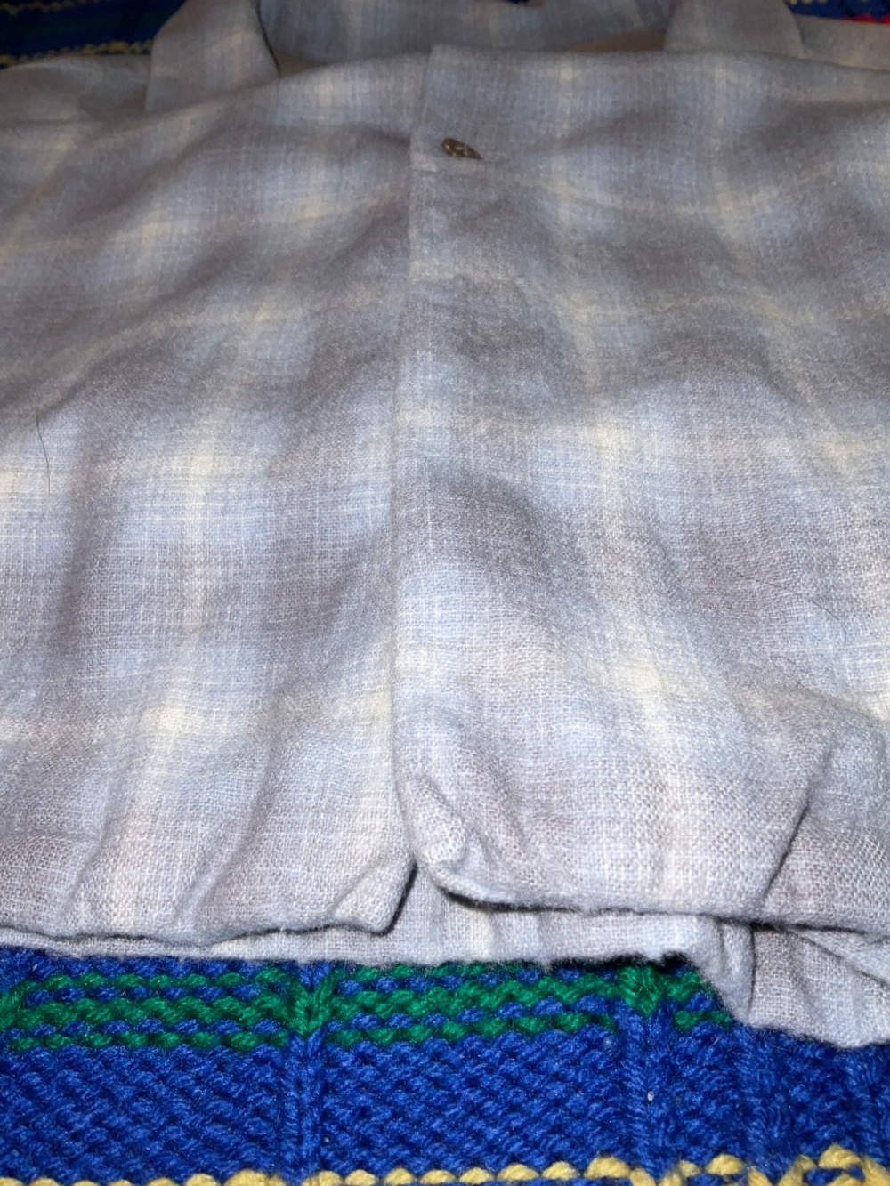Pendleton-Board Shirt-100% Wool-Shadow Plaid Loop Collar Blue Cream-Size ( XL) - Picture 4 of 12